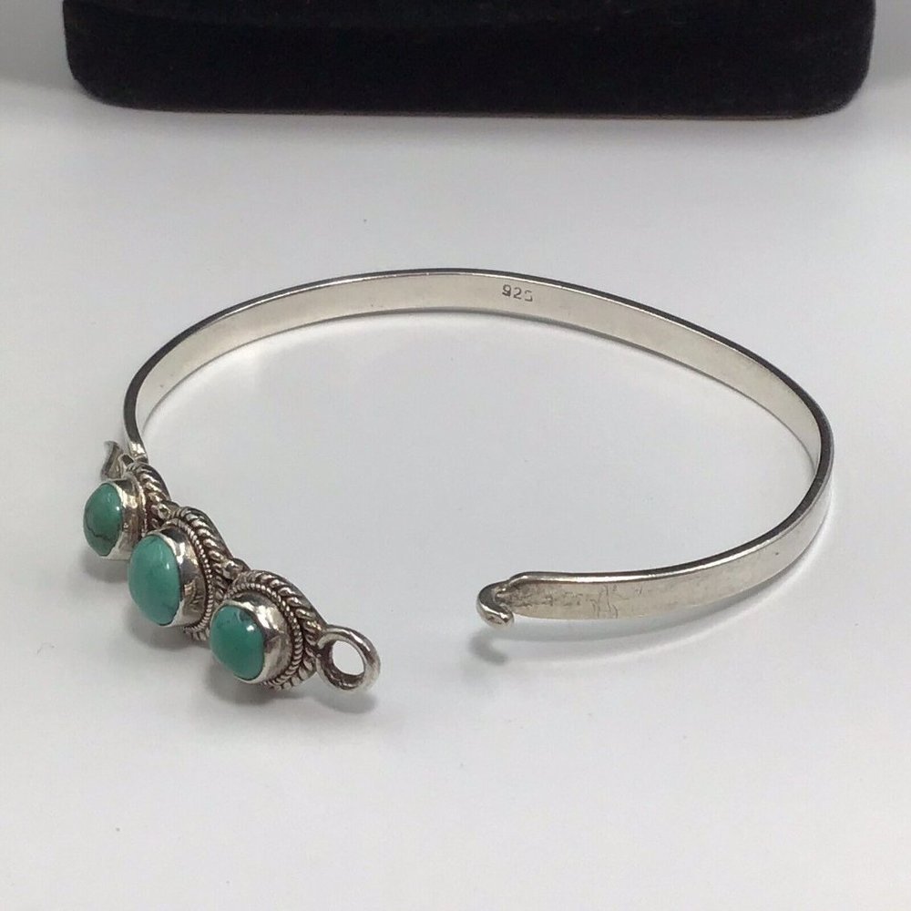 Steling Silver Turquoise Bangle Bracelet Hook Closure 12.8g Size 7 - Picture 9 of 12